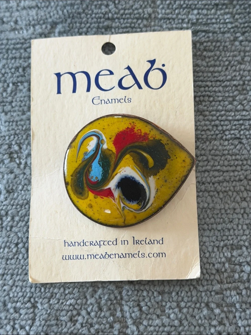 Meab Enamel Brooch Handcrafted in Ireland - Picture 1 of 3